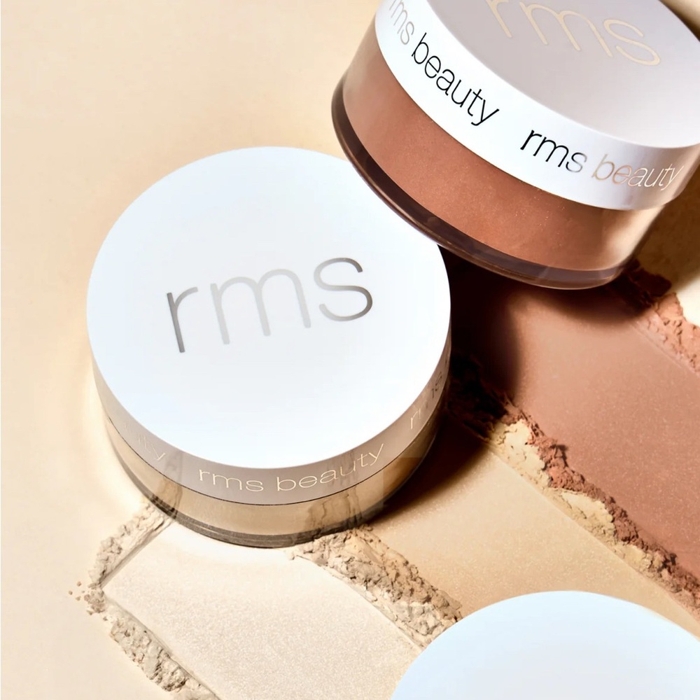RMS Beauty Hydra Setting Powder - Picture 4 of 5